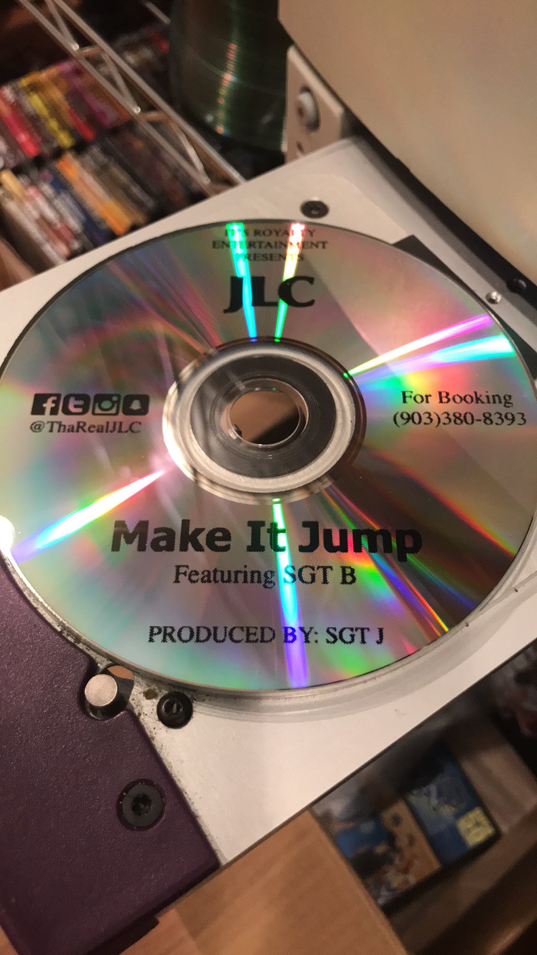 100 CDs w/Inserts & Sleeves